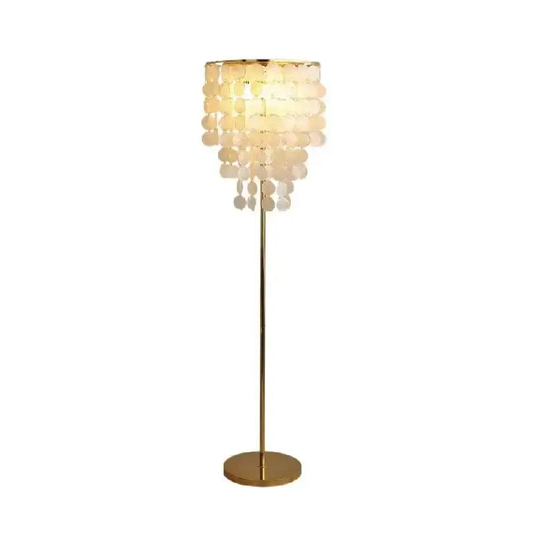 Luxuriöse nordische Muschel-Stehlampe