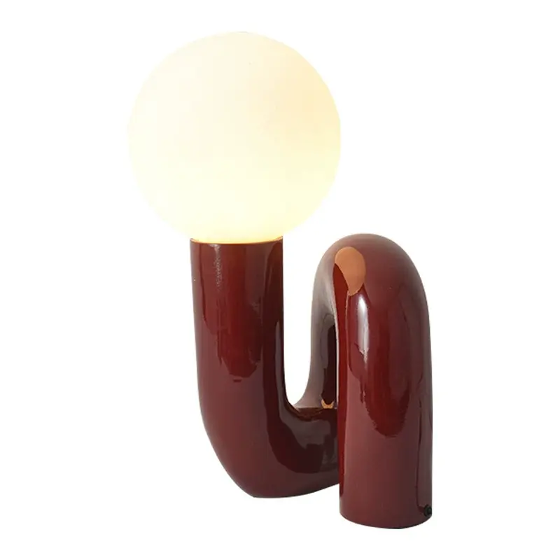 Nordische postmoderne Tischlampe
